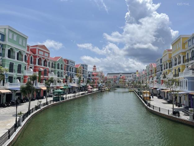 Vingroup - shophouse ven biển Phú Quốc - thanh toán 3,8 tỷ nhận nhà - cho thuê 70tr/tháng 13525321