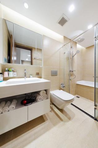 Chính chủ cho thuê căn hộ Vinhomes West Point Phạm Hùng 74m2 thiết kế 2pn - 2wc - full nội thất 13765396