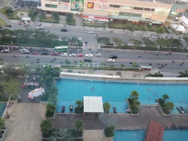 Chính chủ bán căn hộ 2PN block Central, view hồ bơi để lại toàn bộ nội thất cao cấp, giá bán 3,8 tỷ 13650142