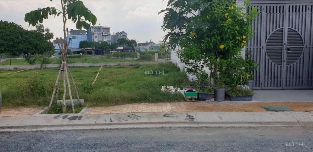 Chính chủ cần bán lô đất mặt tiền đường nhựa nội khu 12m - Tân Xuân 3, Hóc Môn, HCM 13650409
