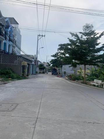 Bán đất tại đường Thạnh Lộc 40, phường Thạnh Lộc, Q12, đường 8m, ngay trước trường C2,3. Giá 6,2 tỷ 13651453