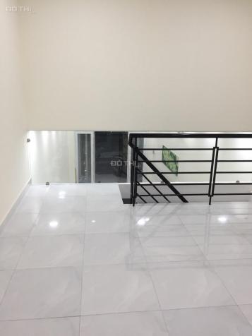 Kẹt tiền bán gấp nhà gần City Land giá rẻ 13655575