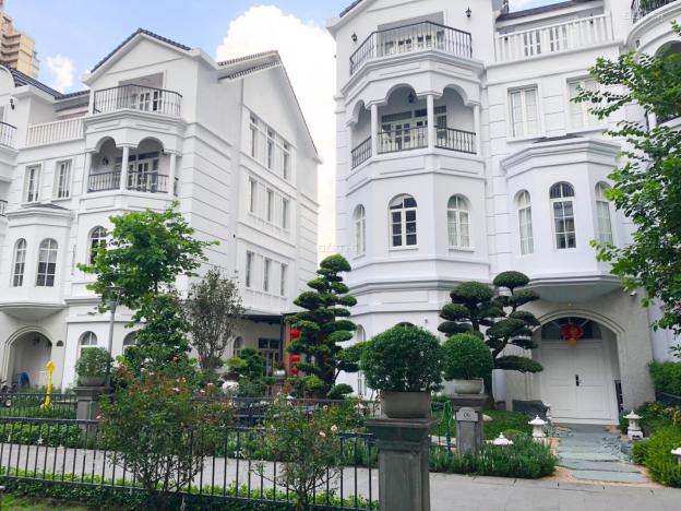 Cần bán nhanh Villa Saigon Pearl 250m2 đất, 1 hầm + 3 tầng, full nội thất 13655582