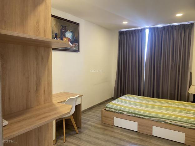 Cho thuê Riva Park, 81m2 2PN 2WC, NT Xinh, Balcony, 15 tr/tháng, cách Q1 10P, ID084 13659159