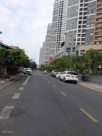 Chính chủ bán đất khu Văn Minh, P An Phú, Q2, 8m x 18m, sổ hồng, cách đường 51 vài bước chân 13659336