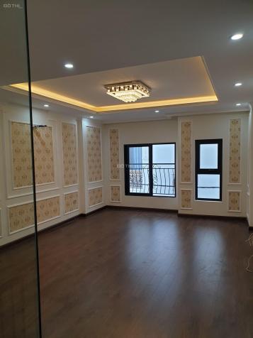 Bán nhà Hồng Tiến, Long Biên 62 m2, 5 tầng, ô tô vào, thang máy 7.8 tỷ 13661772