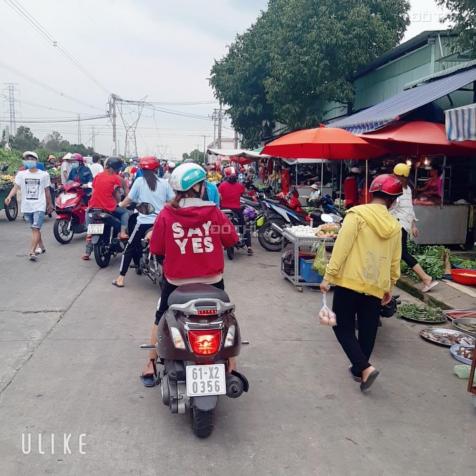 Vợ chồng tôi có lô đất nằm gần ngay QL13 do cần tiền nên vợ chồng tôi cần bán gấp, 0377.991.382 13664322