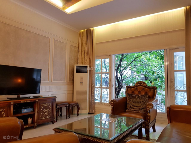 Bán nhanh biệt thự Saigon Pearl, 1 hầm + 1 trệt + 2 lầu + áp mái. LH 0919942121 13664562