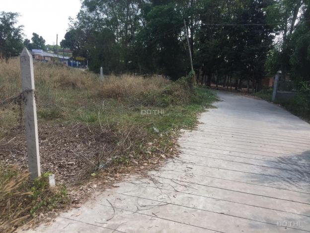 Bán đất Củ Chi, lô đất mặt tiền đường bê tông xe ô tô, 88m2 full thổ cư, Xã Phú Hoà Đông 13667168