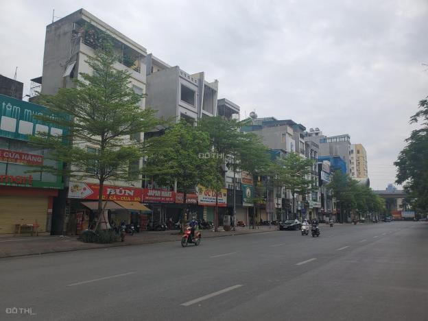 Bán nhà mặt phố tại Đường Ô Chợ Dừa, Phường Ô Chợ Dừa, Đống Đa, Hà Nội diện tích 60m2 giá 32 tỷ 13677754