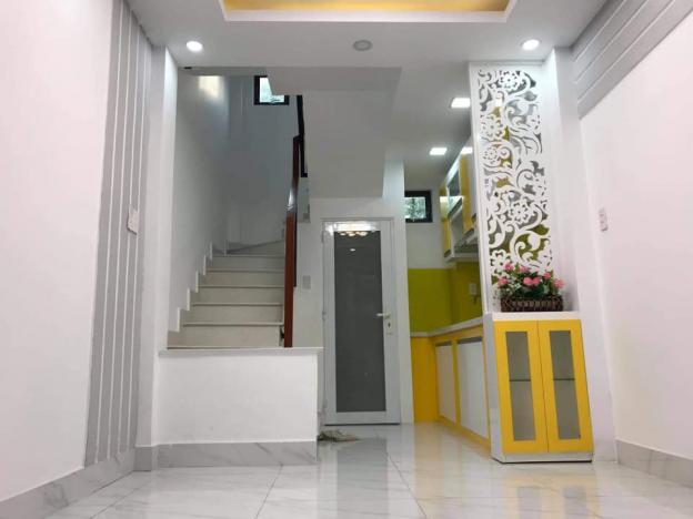 Nhà mới 3 tầng gần HXH thông Lê Quang Định, phường 7, Bình Thạnh, giá 3.7 tỷ 13738733