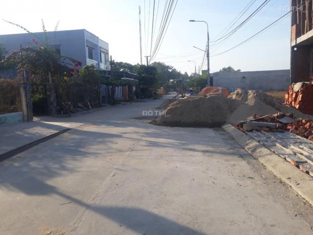 Bán gấp lô đất đường 13m5 tại xã Điện Thắng Bắc, nằm cạnh nhà 3 tầng đang xây, giá chỉ 12tr/m2 13678534