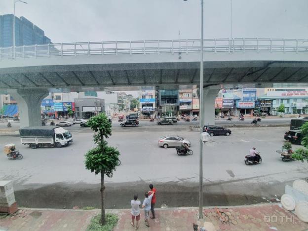 Bán nhà mặt phố tại đường Trường Chinh, Phường Ngã Tư Sở, Đống Đa, Hà Nội 13683681