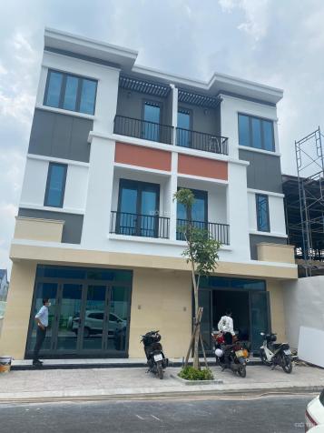 Bán nhà 1 trệt 2 lầu, đường Bình Chuẩn 69, Thuận An, giá 2.9 tỷ/60m2 13684398