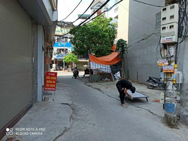 Cần bán gấp nhà phố Bà Triệu Hà Đông, nhà cấp 4 có gác xép gần ô tô liên hệ: 0974725632 13688840