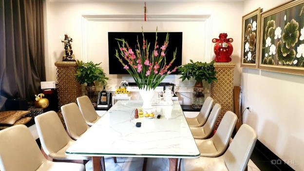 Rất đẹp, bán mặt phố Tân Mai, Trương Định: 142m2, mặt tiền 8m, 2 tầng. Vị trí đẹp, đường 40m, KD 13689135