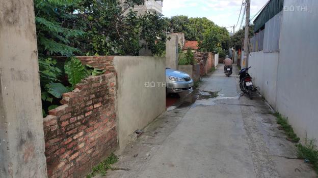 Bán đất tại xã Vân Côn, Hoài Đức 115m2 ô tô đỗ cửa giá 20tr/m2. LH 0912442669 13698515