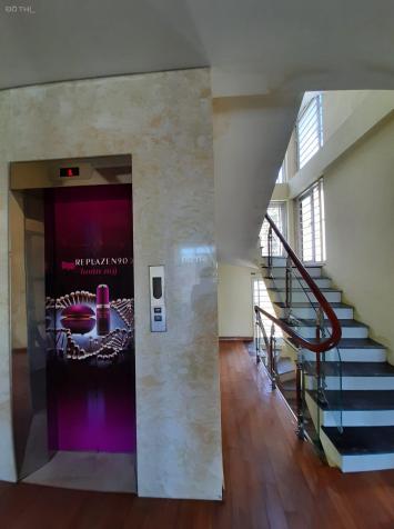 Mặt phố Trường Chinh 7 tầng thang máy xịn, thông sàn, lô góc, doanh thu khủng chỉ 19.5tỷ có TL 13701436