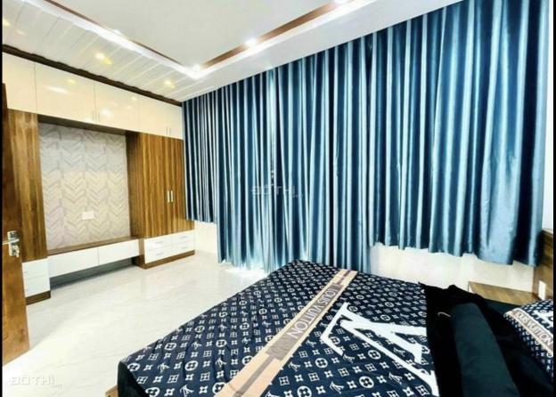 Bán nhà 4 tầng Thống Nhất GV, 4,5x16m, sổ hồng riêng, chính chủ 13704643