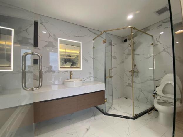 Cần cho thuê căn hộ chung cư D2 Giảng Võ, 130m2, 3PN, 2WC, đủ đồ, 18tr/th. LH: 0967905158 13766620