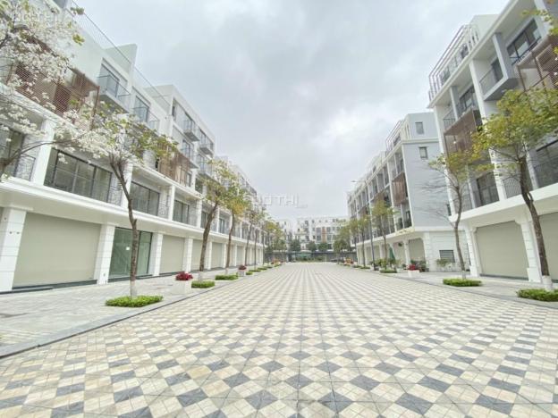 Bán căn góc 210m2 đẹp nhất dự án The Manor Nguyễn Xiển, CK 11%, LS 0% 36 tháng, LH 0976506885 13715314