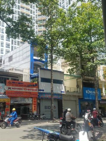 Bán nhà mặt tiền đường Cách Mạng Tháng Tám, P. Bến Thành, Q1, diện tích 7,2 x 17m 13770305