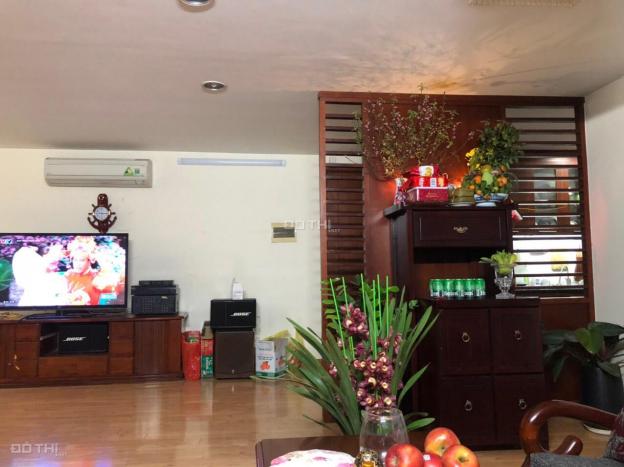 Chính chủ cần bán gấp căn góc chung cư DT 132m2 Trần Phú - HĐ, full nội thất, sổ đỏ chính chủ 13717089