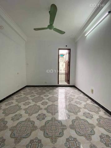 Nhà riêng ngõ 281 Trương Định, 35m2 3T 2PN NTCB. 7 triệu/th, Lh 0375995653 13719135