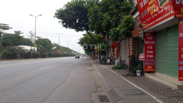 Bán gấp nhà mặt phố Nguyễn Văn Linh, nội thất nhập ngoại 2,5 tỷ 13721783