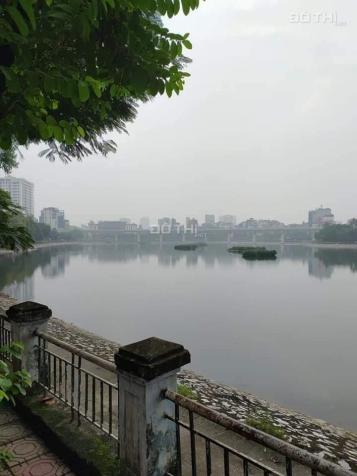 Bán gấp nhà mặt hồ giáp 2 mặt phố quận Hoàng Mai 140m2, nhỉnh 16 tỷ. LH 0886814483 13725239
