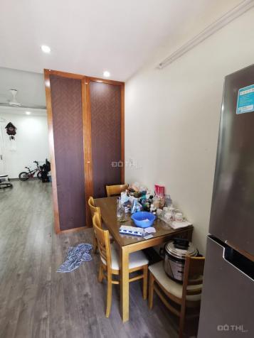 Chính chủ gửi bán căn hộ tòa A Đại Kim Building 69,89m2 2PN full nội thất, chỉ việc tới ở 13725366