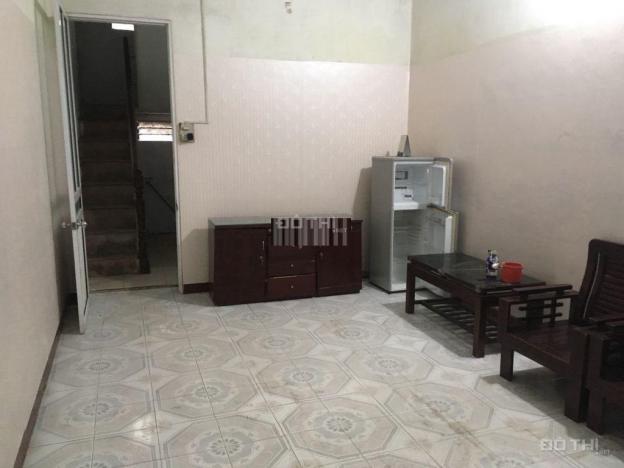 Cần cho thuê nhà Hoàng Quốc Việt 3 tầng, 3 ngủ ở làm vp, bán hàng online 13726598