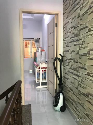 Bán nhà Gò Vấp, hẻm xe hơi, DT 64m2, chủ giảm sâu 500 triệu 13726833