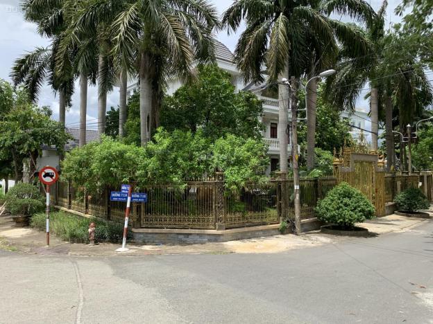 Chuyên bán đất ĐH Bách Khoa P. Phú Hữu Quận 9 sổ đỏ vị trí đẹp sinh lời cao 0907107686 em Đôn 8961637