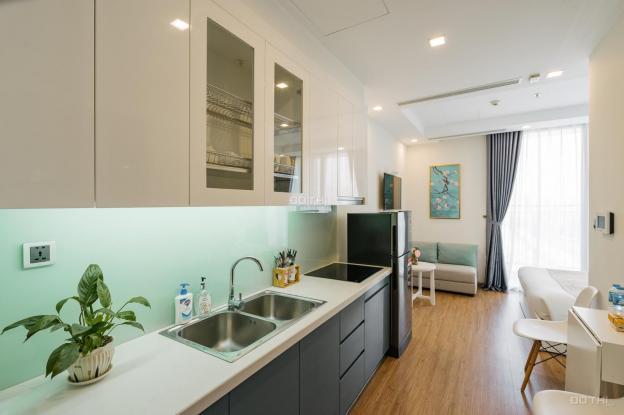 Bán căn hộ studio 28m2 nội thất cơ bản dự án Vinhomes Green Bay giá 965 triệu 13730800
