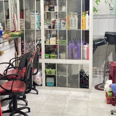Chính chủ cần sang tiệm tóc nam nữ tại 23 đường Hồ Văn Long, khu phố 1 phường Bình Hưng Hoà 13808718