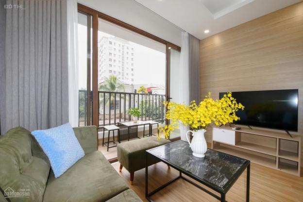 Chính chủ bán gấp căn hộ 2 phòng ngủ, view hồ, tại chung cư C1 Thành Công, 64m2, giá 2,8 tỷ 13733019