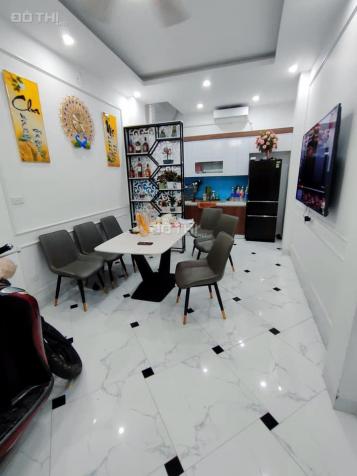 Cần bán nhà mới xây đầy đủ nội thất siêu đẹp, trung tâm quận Đống Đa, gần Văn Miếu 13733105