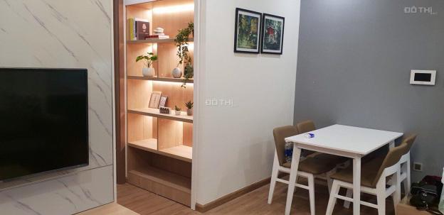 Chung cư 2 phòng ngủ 53m2 full đồ 2,3 tỷ Vinhomes Green Bay Mễ Trì 13735500