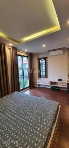 Bán nhà Phùng Chí Kiên, Hoàng Quốc Việt 45m2 giá 5 tỷ 5 ô tô 13736237