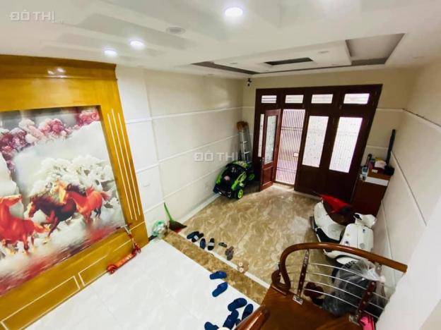 Hiếm, bán nhà phố Trung Kính, Trung Hòa, 6 tầng long lanh, 47m2, MT 4m, chỉ 5.3 tỷ 13736451