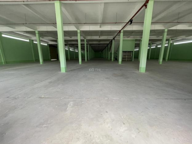 Cho thuê kho 2000m2, 5200m2 KCN Tân Đô, Long An 13743195