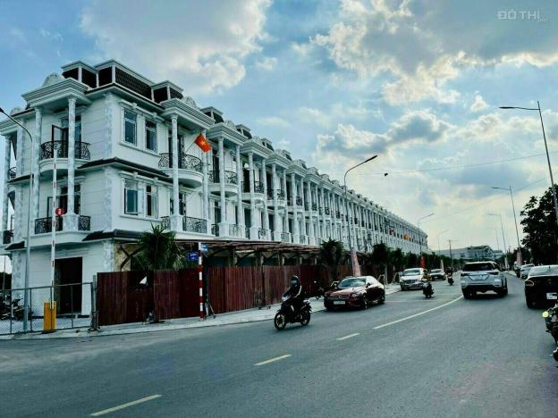 Nhà mặt phố 3 tầng Nguyễn Thị Khắp - Dĩ An - BD giá từ chủ đầu tư 13743667