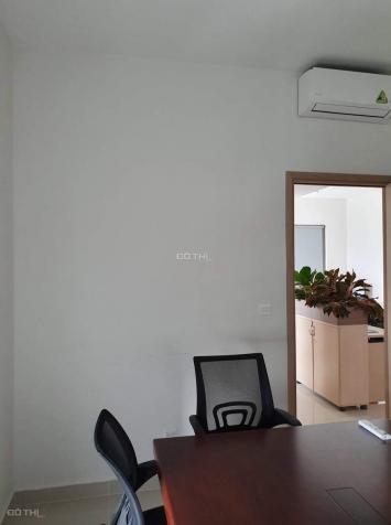 Bán căn offictel 65m2 làm văn phòng, ở lại được Sunrise Cityview 13755398