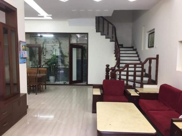 Bán nhà 5 tầng siêu đẹp, Nguyễn Chính, Hoàng Mai, 70m2, lô góc, gara, nhỉnh 7 tỷ 13779484