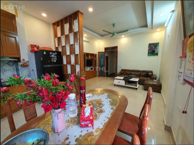 Bán nhà dưới 2,8 tỷ Quận 11, 35m2 công viên. Dành ở, đầu tư 0566195090 13767518