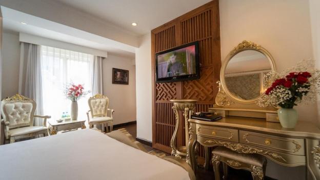 Khách sạn đẹp nhất phố Bát Sứ, 10T mặt tiền rộng trung tâm Hoàn Kiếm, doanh thu 14tỷ/năm 13783939