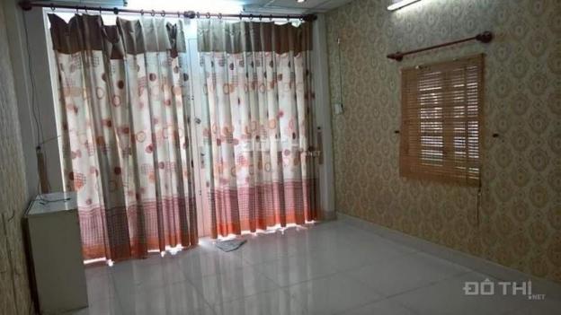 Bán nhà quận 10, đường Nguyễn Tri Phương, DT: 35m2, 1 trệt 2 lầu 13785815