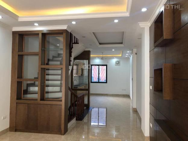 Bán nhà đẹp 55m2x5 tầng, gara ô tô, kinh doanh, văn phòng, Cầu Giấy, 8,5 tỷ, 0869622835 13813917