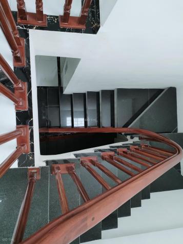 Nhà mặt phố Mai Động, thang máy, KD, cho thuê VP cực hót, DT 47 m2, giá nhỉnh 10 tỷ 13815028